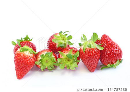 草莓（愛的閃耀） 134787286
