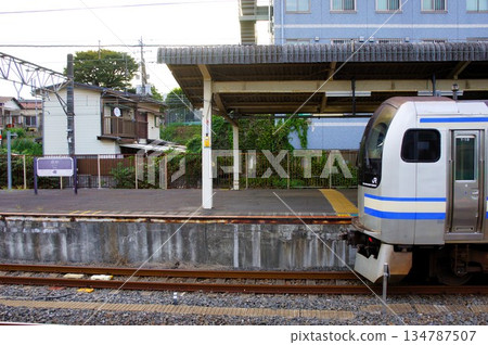 成田線E217系列列車沿途風光(成田站) 成田線E217系列列車沿途風光(成田站) 134787507