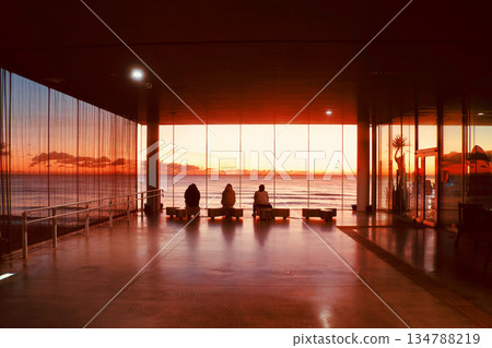 Hitachi Station, Asahi, a station with a view of the sea (Hitachi City, Ibaraki Prefecture) Hitachi Station, Asahi, a station with a view of the sea (Hitachi City, Ibaraki Prefecture) 134788219