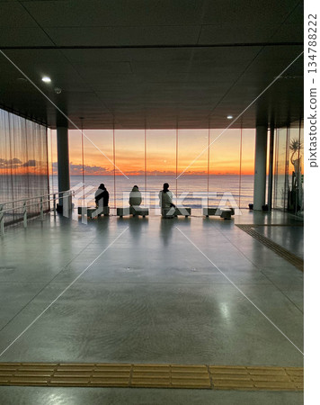 Hitachi Station, Asahi, a station with a view of the sea (Hitachi City, Ibaraki Prefecture) Hitachi Station, Asahi, a station with a view of the sea (Hitachi City, Ibaraki Prefecture) 134788222