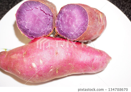 Purple baked sweet potato Purple baked sweet potato 134788670