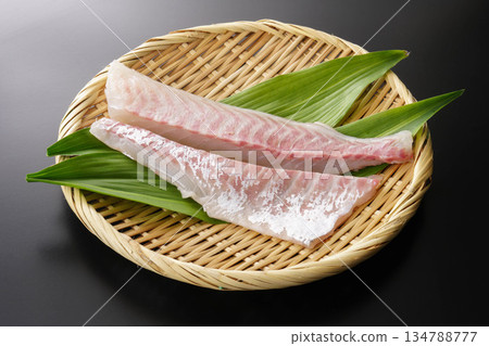 紅鯛魚刺身級圍欄 134788777