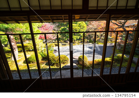 The garden of Tairyu Sanso in Kyoto The garden of Tairyu Sanso in Kyoto 134795154