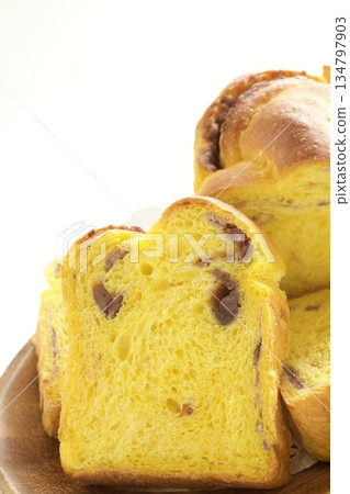 南瓜麵包 134797903