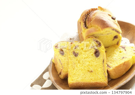 南瓜麵包 134797904