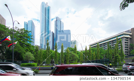 活力菲律賓 - 馬尼拉馬卡蒂市中心 - 城市景觀（2025 年 6 月） 134798534