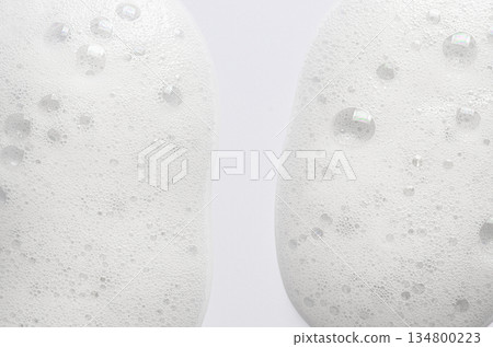 Mousse conditioner for hair with hyaluronic acid and collagen. 134800223