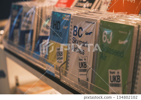 [Kansai International Airport] Notepad by airline 134802102