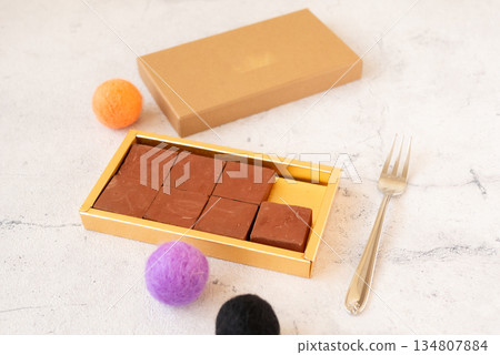 Delicious chocolate in a box 134807884