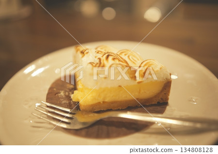 自製檸檬派甜點 自製檸檬派甜點 134808128