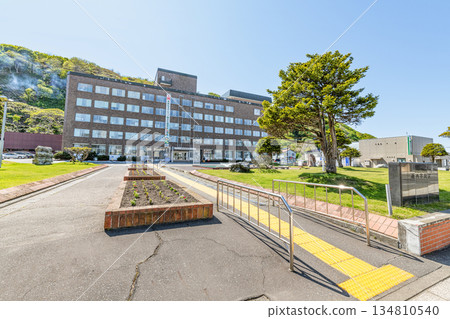 稚內市，北海道，稚內市政府在陽光明媚的日子 134810540