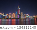 Night view of the Bund, Huangpu River and Lujiazui in Shanghai, China 134812145