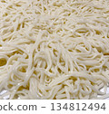 大量的烏龍麵 134812494