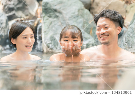 家庭 家族 家人 134813901