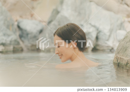 open-air bath, female, females 134813909