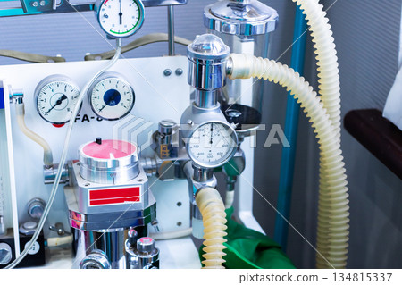 Visual representation highlighting intricate functions of medical ventilator device Visual representation highlighting intricate functions of medical ventilator device 134815337
