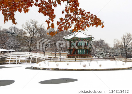 Gyeongbokgung palace covered in snow. Seoul. South Korea. 134815422