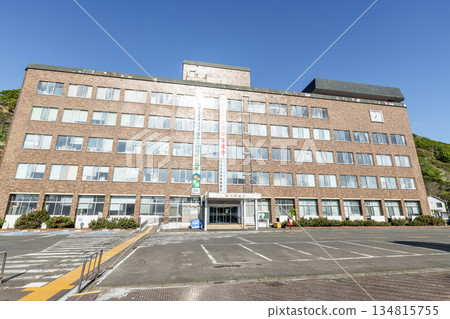 稚內市，北海道，稚內市政府在陽光明媚的日子 134815755