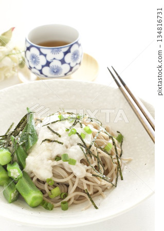 Tororo秋葵蕎麥麵與日本茶 134816731