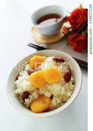 栗子紅腰豆飯佐日本茶 栗子紅腰豆飯佐日本茶 134817250