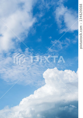 秋天的天空:陰天中的藍天和白雲 07 秋天的天空:陰天中的藍天和白雲 07 134820088