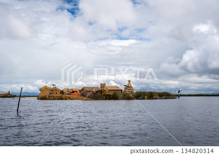 Floating island "Uros Titino" on Lake Titicaca in Peru Floating island "Uros Titino" on Lake Titicaca in Peru 134820314