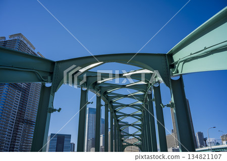 豐洲的晴海橋(原晴海鐵路橋)將於2025年12月改建為步行長廊。 豐洲的晴海橋(原晴海鐵路橋)將於2025年12月改建為步行長廊。 134821107