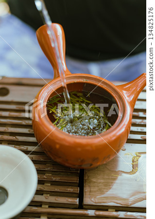 beverage, cup, drink 134825176