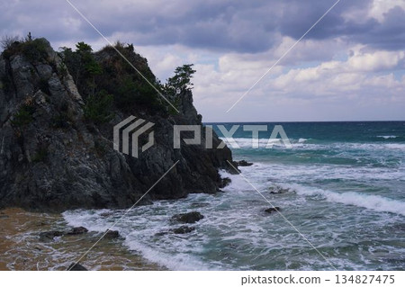偏遠島嶼防禦 134827475