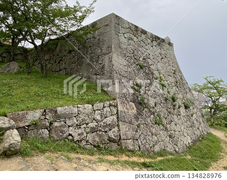 Sub-main tower of Yonago Castle 134828976