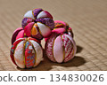 Colorful Temari balls stacked on tatami mats | Traditional Japanese crafts and Japanese beauty 134830026