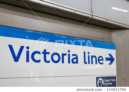 Victoria Line London Underground Sign Direction Arrow Blue Wayfinding Victoria Line London Underground Sign Direction Arrow Blue Wayfinding 134831790