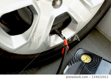 wheel, car, tool 134832911