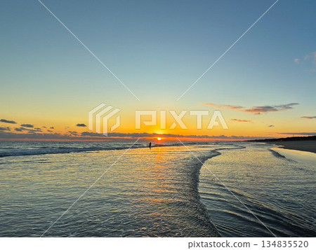 Sunset at Okurado Beach (Kosai City, Shizuoka Prefecture) Sunset at Okurado Beach (Kosai City, Shizuoka Prefecture) 134835520