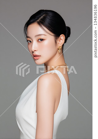 韓國K-POP偶像風格的高品質影棚肖像 134836196