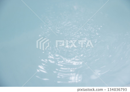 Furo浴缸熱水 134836793