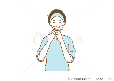 Men shaving beard 134839077