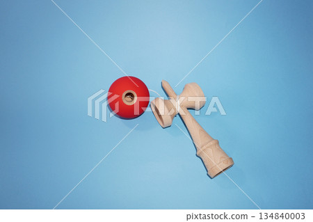 Kendama 12 134840003