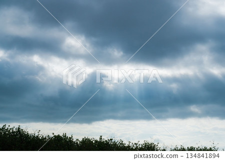 Autumn sky: Rays of light pouring through the gaps in the clouds 01 Autumn sky: Rays of light pouring through the gaps in the clouds 01 134841894