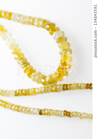 稀有黃色鉻透輝石紐扣切割，黃色，寶石，天然寶石 134843591