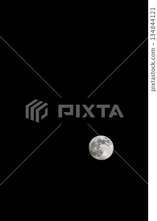 Full moon, moon, night sky, blue moon, super moon, astronomical observation, background material, space 134844121