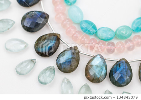 Natural loose stone set, moonstone and labradorite, June birthstone Natural loose stone set, moonstone and labradorite, June birthstone 134845079