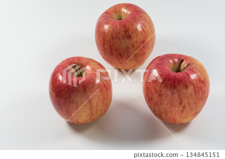 Red apple San Fuji white background 134845151