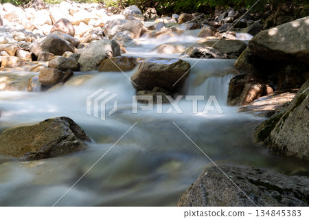 View of Ichinomata's mountain stream from the Yarisawa hiking trail (slow shutter) Climbing Mt. Yari View of Ichinomata's mountain stream from the Yarisawa hiking trail (slow shutter) Climbing Mt. Yari 134845383
