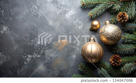 抽像新年裝飾品，炭灰色背景，空白構圖 134847006