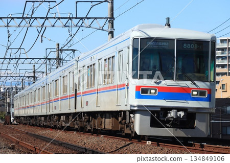Keisei Matsudo Line 8800 series in Keisei color Keisei Matsudo Line 8800 series in Keisei color 134849106