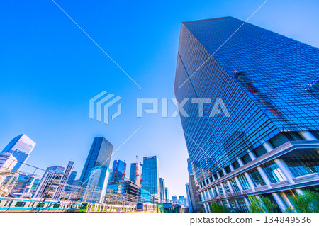 New landscape of Tokyo cityscape in Japan, including Otemachi Place, huge steel structure, trains, and buildings in front of Tokyo Station New landscape of Tokyo cityscape in Japan, including Otemachi Place, huge steel structure, trains, and buildings in front of Tokyo Station 134849536