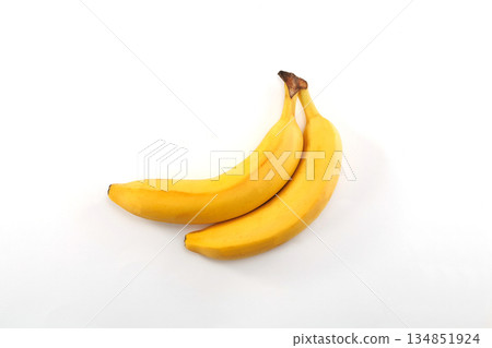 Fresh bananas Fresh bananas 134851924