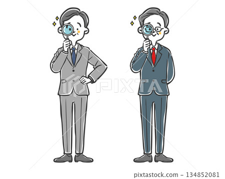 中老年商人透過放大鏡觀察，全身像，向量圖 134852081