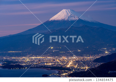 (Shizuoka Prefecture) Numazu cityscape and Mt. Fuji sunset view from Mt. Hattanjo (Shizuoka Prefecture) Numazu cityscape and Mt. Fuji sunset view from Mt. Hattanjo 134854475